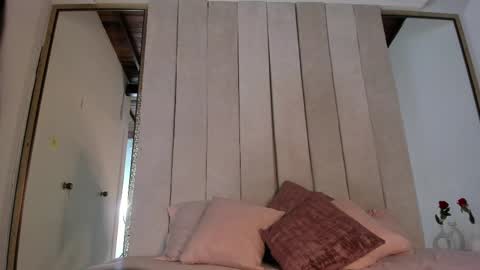 Snapshot of amelie_noir chatting on 17, 9, 2025 Amelie online show from 17, 9, 2025