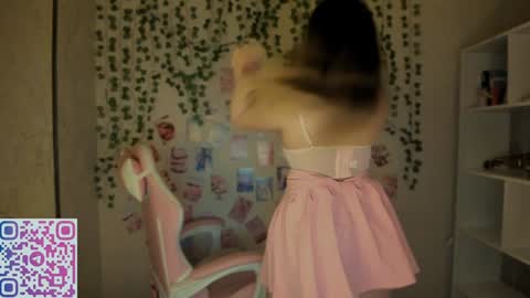 Snapshot of amelienjames chatting on 20, 1, 2025 Amelie James online show from 20, 1, 2025