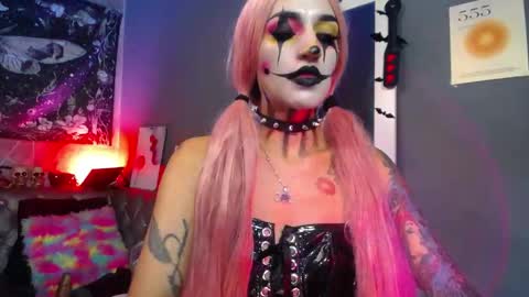 AMELIEROUS .. see you tomorrow  kisses online show from 18, 4, 2026