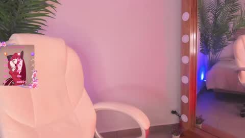 Snapshot of ameliie_brown chatting on 22, 12, 2024 Amelie online show from 22, 12, 2024