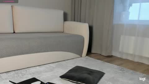 Amelina Love online show from 14, 11, 2025