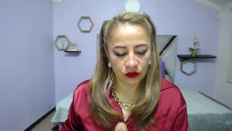 Snapshot of amell_thomson chatting on 27, 12, 2024 Amell Thomson online show from 27, 12, 2024