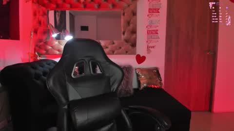 Snapshot of amelyamann chatting on 23, 2, 2026 online show from 23, 2, 2026