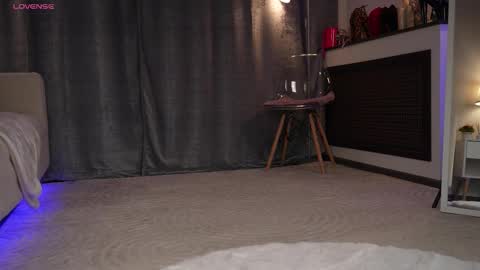 Amy  online show from 31, 10, 2025