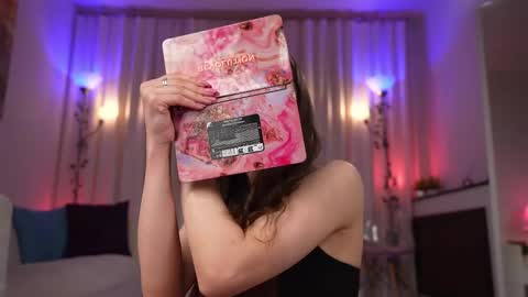 Amy  online show from 16, 5, 2026