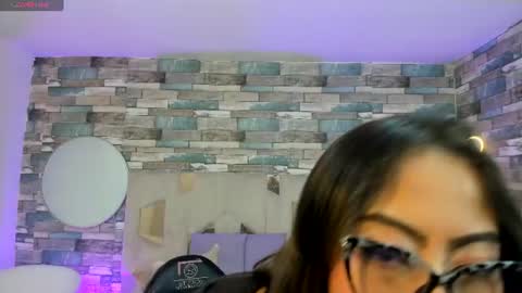 amhira_tay online show from 13, 6, 2026
