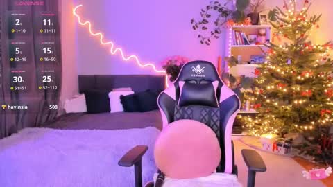 Hi-hi I am Kate welcome to my sexy room online show from 29, 12, 2024