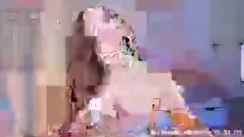 Snapshot of ami_amour_ chatting on 30, 7, 2026 Hi-hi I am Kate welcome to my sexy room online show from 30, 7, 2026