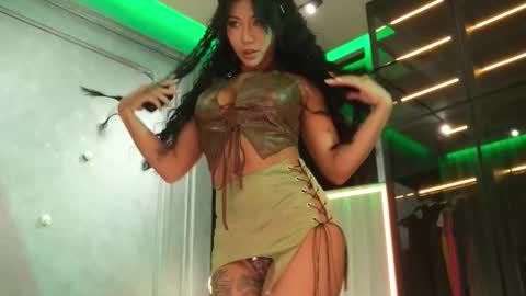 Snapshot of ami_katana chatting on 1, 10, 2025 Ami online show from 1, 10, 2025