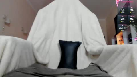 Snapshot of ami_sakurami chatting on 8, 9, 2025 Amaya online show from 8, 9, 2025