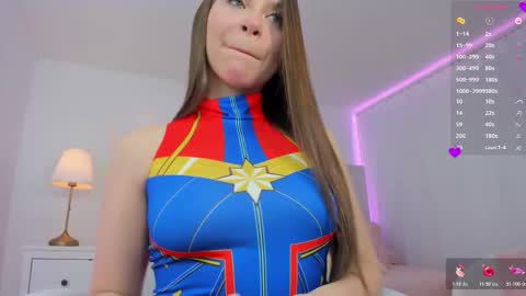 Snapshot of ami_sweet_18 chatting on 29, 10, 2025 Ami online show from 29, 10, 2025