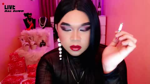 Queen Mireska online show from 12, 12, 2024