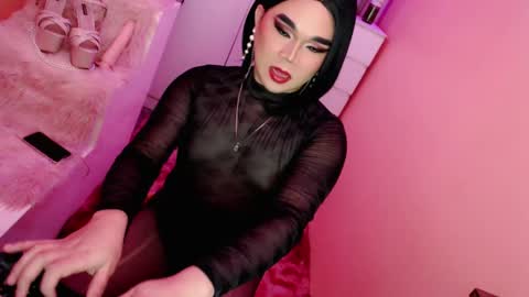 Queen Mireska online show from 7, 2, 2025