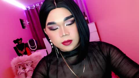 Queen Mireska online show from 13, 2, 2025