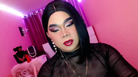 Queen Mireska online show from 18, 2, 2025