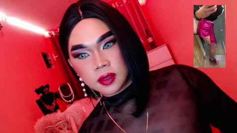 Queen Mireska online show from 2, 3, 2025