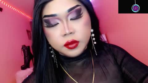 Queen Mireska online show from 4, 11, 2025