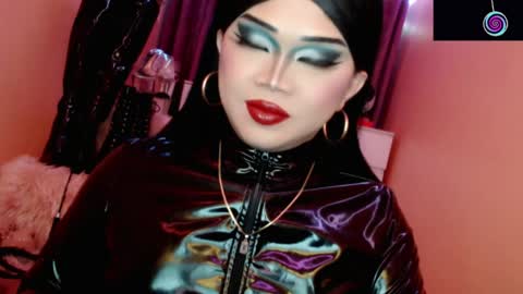 Queen Mireska online show from 31, 3, 2026