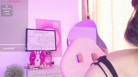 Amy online show from 31, 3, 2026