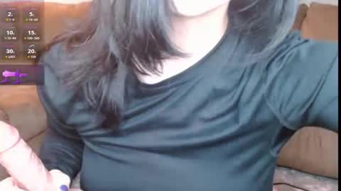 Snapshot of amilustxx chatting on 25, 5, 2026 amilust online show from 25, 5, 2026