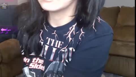 Snapshot of amilustxx chatting on 6, 6, 2026 amilust online show from 6, 6, 2026