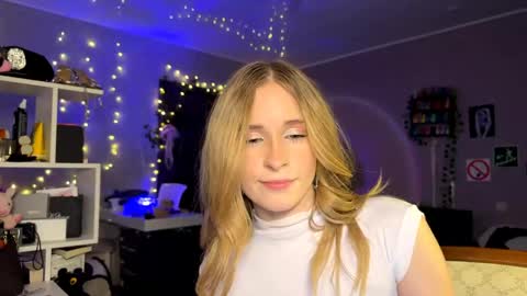 Amily online show from 16, 4, 2026