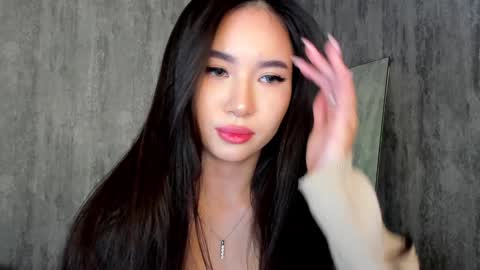 Snapshot of amina_artin chatting on 7, 12, 2024 Amina online show from 7, 12, 2024