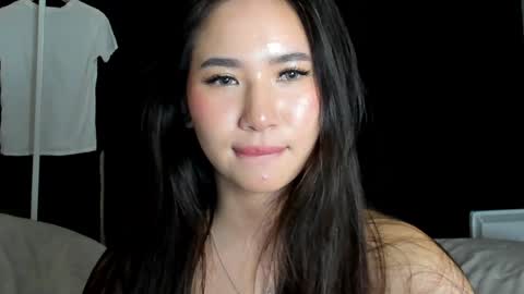 Snapshot of amina_artin chatting on 12, 1, 2025 Amina online show from 12, 1, 2025