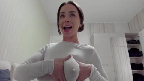 Snapshot of aminaswan_ chatting on 1, 6, 2026 Kristina online show from 1, 6, 2026