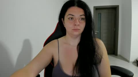 Snapshot of amiraisa chatting on 17, 6, 2026 Amiraisa online show from 17, 6, 2026