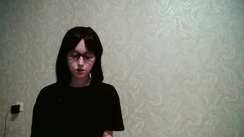 Amomira online show from 24, 9, 2025