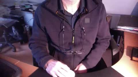 Snapshot of amor2200 chatting on 21, 1, 2025 Amor2200 online show from 21, 1, 2025