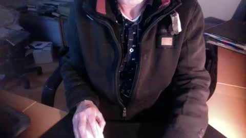 Snapshot of amor2200 chatting on 22, 1, 2025 Amor2200 online show from 22, 1, 2025