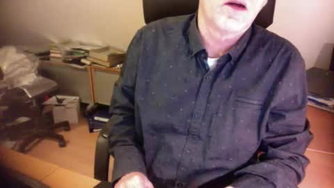 Snapshot of amor2200 chatting on 25, 1, 2025 Amor2200 online show from 25, 1, 2025