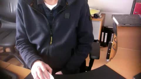 Snapshot of amor2200 chatting on 12, 2, 2025 Amor2200 online show from 12, 2, 2025