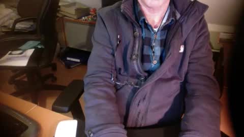 Snapshot of amor2200 chatting on 23, 2, 2025 Amor2200 online show from 23, 2, 2025