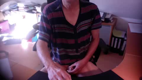 Snapshot of amor2200 chatting on 13, 9, 2025 Amor2200 online show from 13, 9, 2025