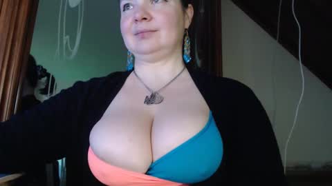 amorelara online show from 23, 1, 2025