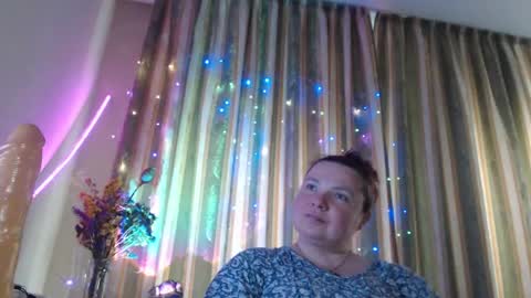 amorelara online show from 4, 6, 2026