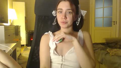 Snapshot of amoremeoww chatting on 20, 1, 2025 miss unforgettable online show from 20, 1, 2025