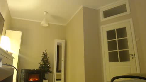 Snapshot of amoremeoww chatting on 26, 1, 2025 miss unforgettable online show from 26, 1, 2025