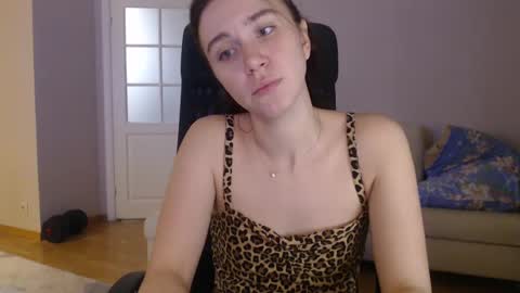 Snapshot of amoremeoww chatting on 18, 2, 2025 miss unforgettable online show from 18, 2, 2025