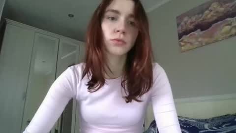 Snapshot of amoremeoww chatting on 22, 10, 2025 miss unforgettable online show from 22, 10, 2025