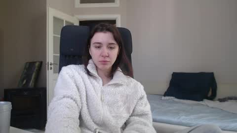 Snapshot of amoremeoww chatting on 10, 5, 2026 miss unforgettable online show from 10, 5, 2026