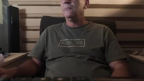 Snapshot of amorlin chatting on 6, 8, 2026 AmorLin online show from 6, 8, 2026