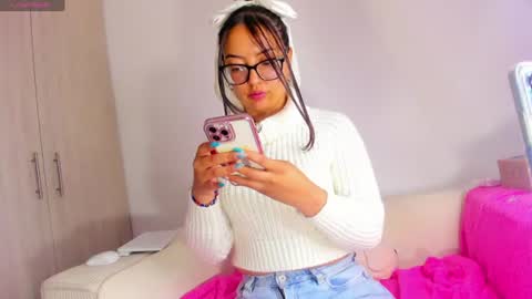 Snapshot of amy1cute chatting on 5, 7, 2026 Amy online show from 5, 7, 2026