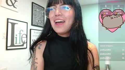 Snapshot of amy__adams1 chatting on 22, 1, 2025 Amy 3 online show from 22, 1, 2025