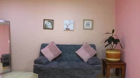 Amy online show from 4, 10, 2025