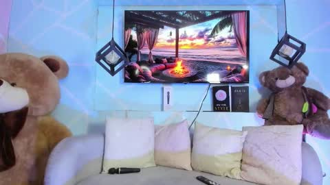 Snapshot of amy_noa chatting on 3, 3, 2026 Emy Noa online show from 3, 3, 2026