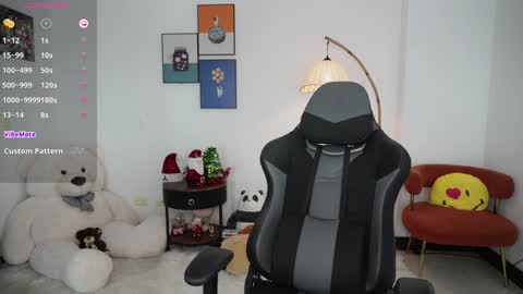 Daniela M online show from 25, 12, 2024